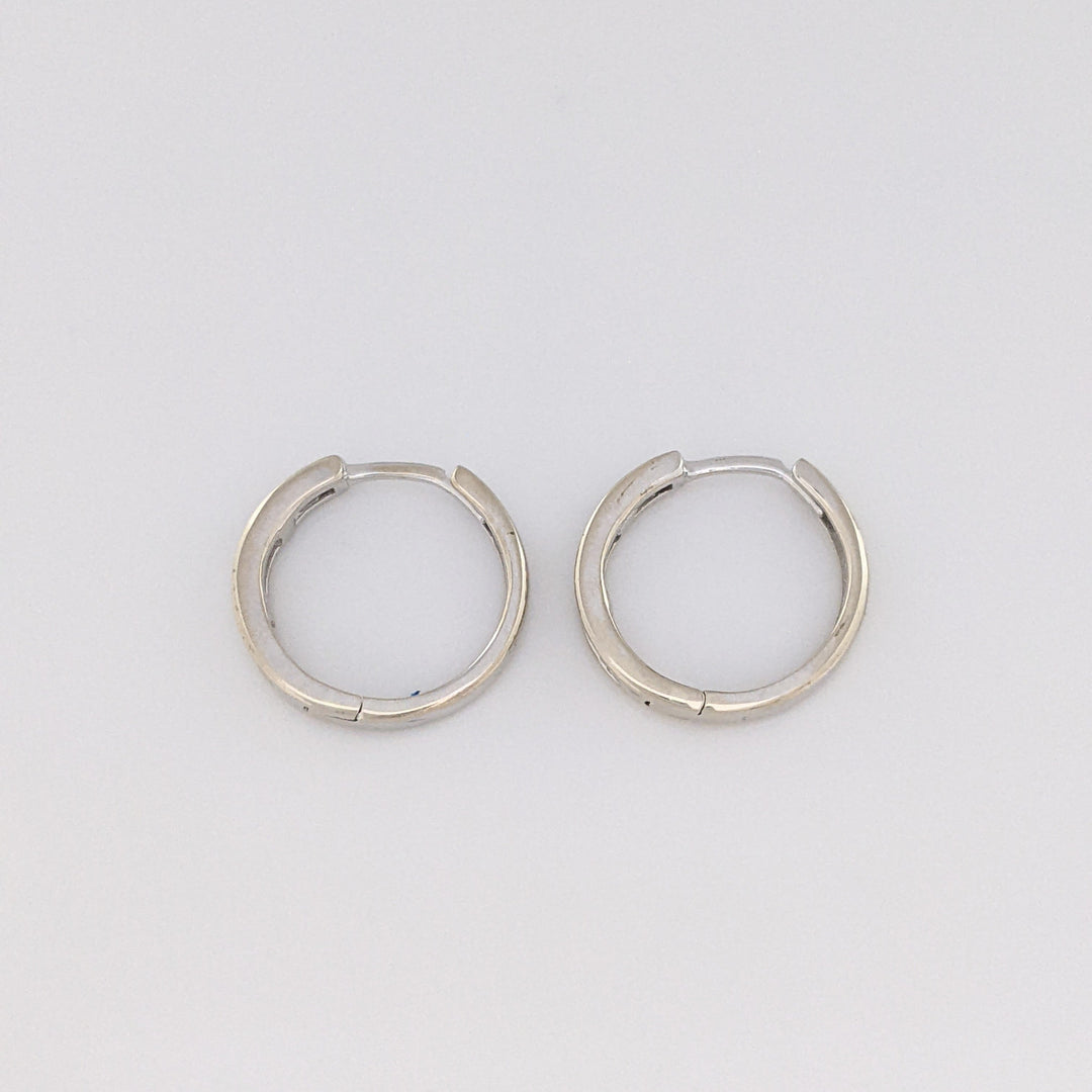 14K WHITE .23 CARAT TOTAL WEIGHT I1 I DIAMOND ROUND (12) BAGUETTE (10) ESTATE HOOP EARRINGS 2.5 GRAMS
