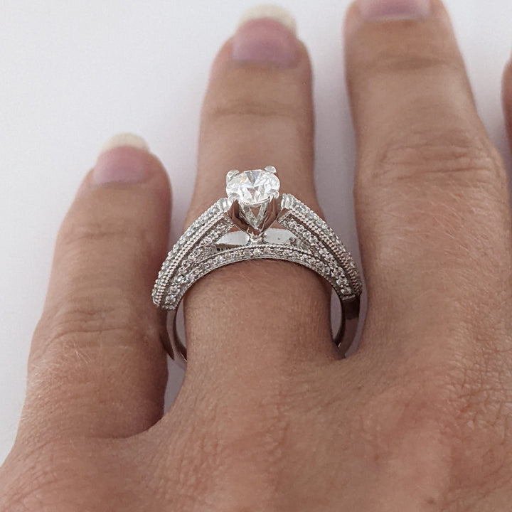 14K WHITE 1.01 CARAT TOTAL WEIGHT VS1 H DIAMOND ROUND (91) ESTATE RING 5.0 GRAMS