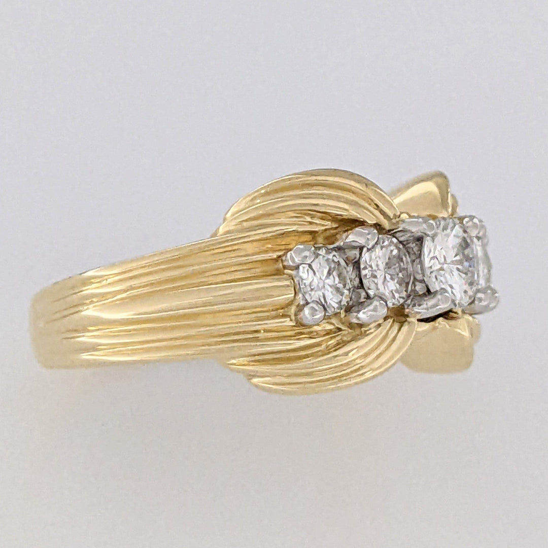 18K .57 CARAT TOTAL WEIGHT VS1 G DIAMOND ROUND (5) ESTATE RING 9.1 GRAMS