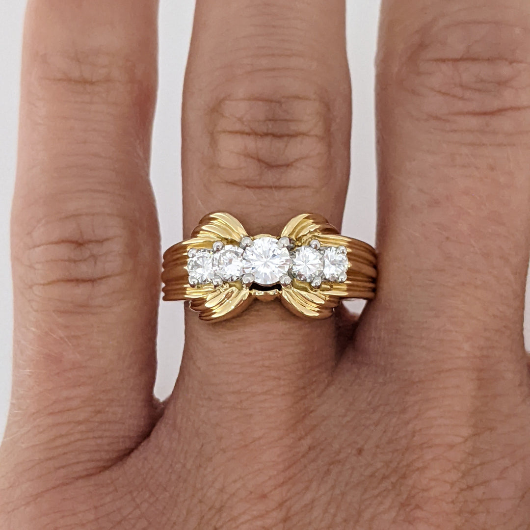 18K .57 CARAT TOTAL WEIGHT VS1 G DIAMOND ROUND (5) ESTATE RING 9.1 GRAMS