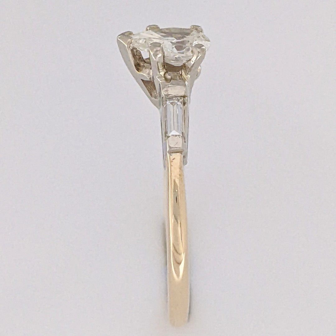 14K .87 CARAT TOTAL WEIGHT I1 J DIAMOND PEAR WITH (2) BAGUETTES ESTATE RING 2.9 GRAMS