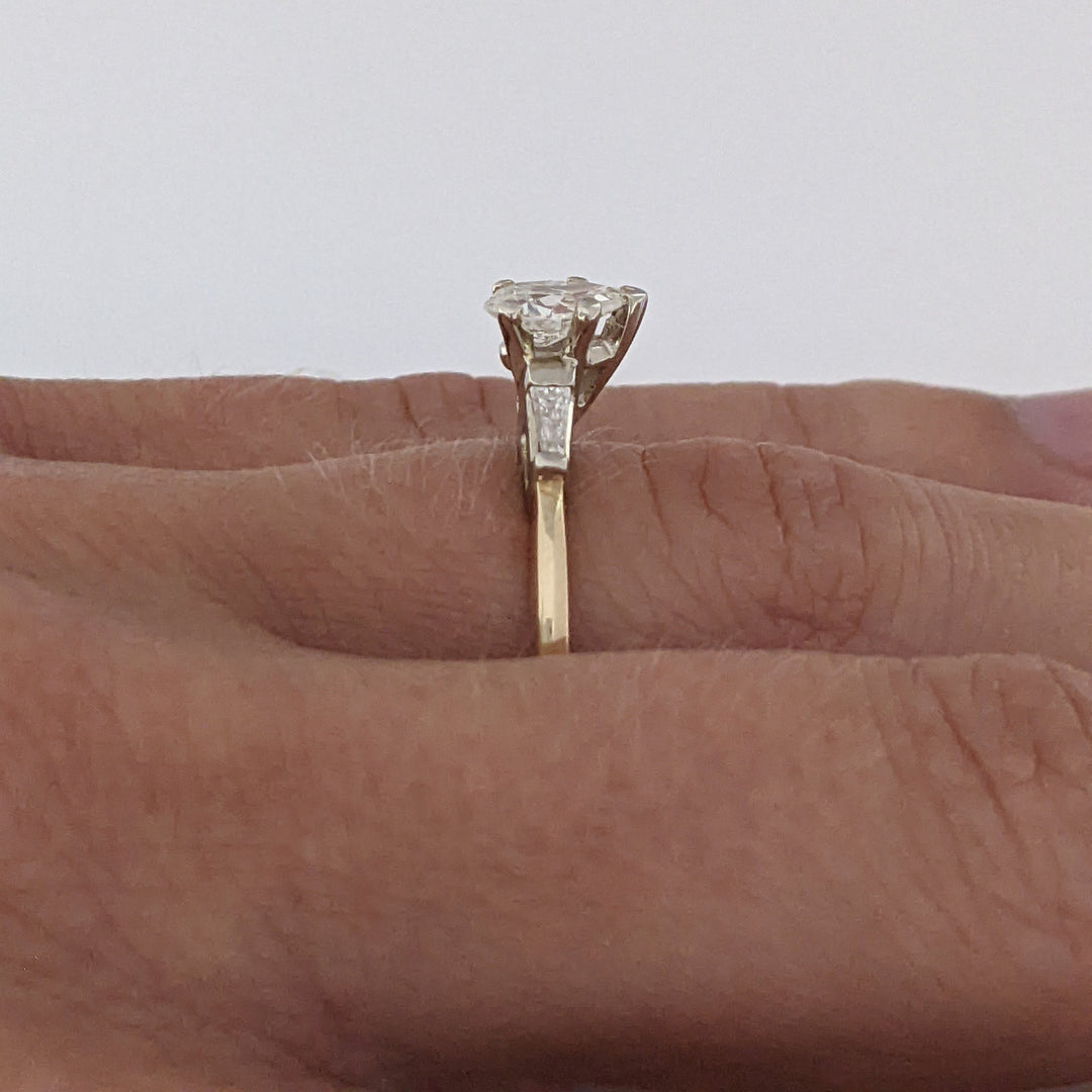 14K .87 CARAT TOTAL WEIGHT I1 J DIAMOND PEAR WITH (2) BAGUETTES ESTATE RING 2.9 GRAMS