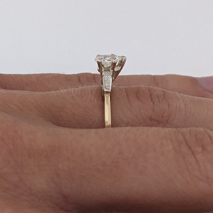 14K .87 CARAT TOTAL WEIGHT I1 J DIAMOND PEAR WITH (2) BAGUETTES ESTATE RING 2.9 GRAMS
