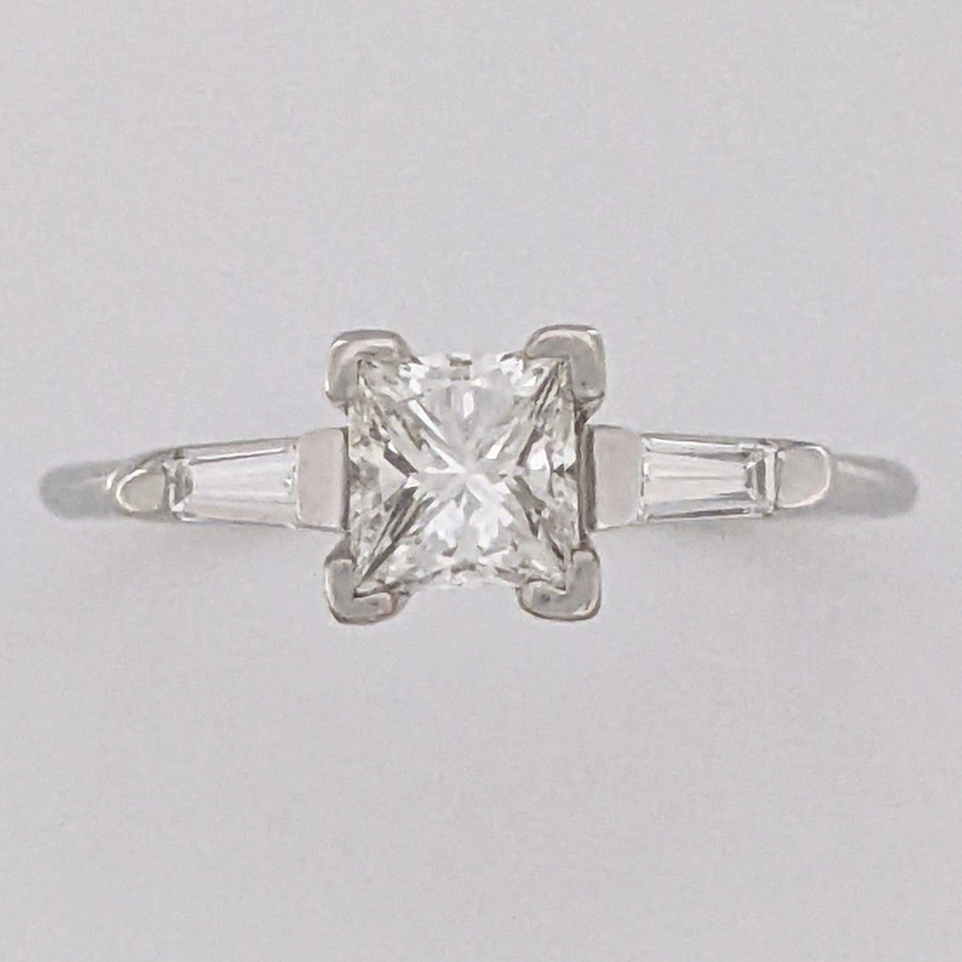 14K WHITE .53 CARAT TOTAL VS1 I DIAMOND PRINCESS CUT WITH (2) BAGUETTE TAPERED ESTATE RING