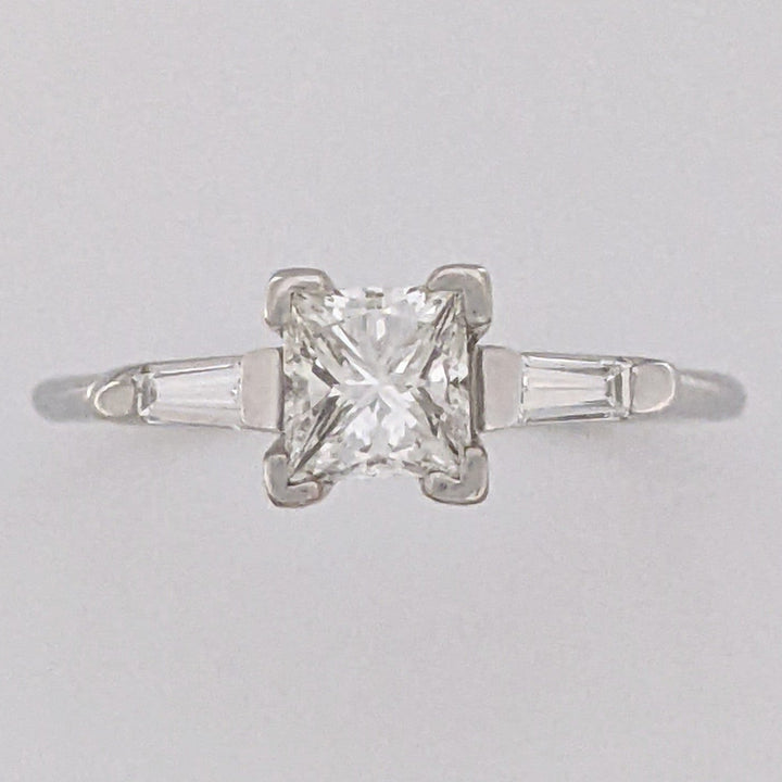 14K WHITE .53 CARAT TOTAL VS1 I DIAMOND PRINCESS CUT WITH (2) BAGUETTE TAPERED ESTATE RING
