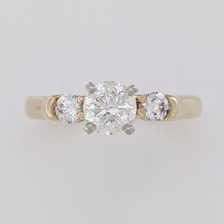 14K .90 CARAT TOTAL WEIGHT I H DIAMOND ROUND (3) TRINITY ESTATE RING 3.8 GRAMS