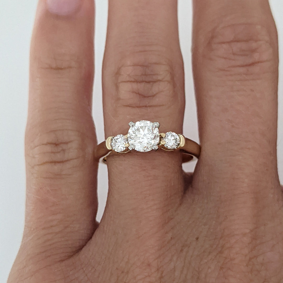 14K .90 CARAT TOTAL WEIGHT I H DIAMOND ROUND (3) TRINITY ESTATE RING 3.8 GRAMS