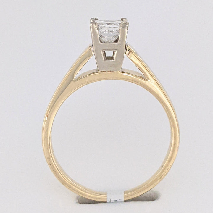 14K .63 CARAT TOTAL I1 E DIAMOND PRINCESS CUT SOLITAIRE ESTATE RING 2.9 GRAMS