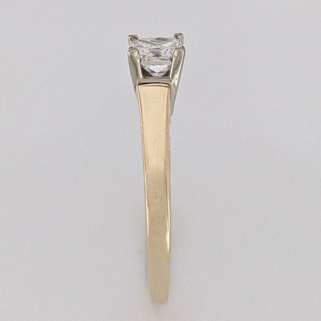 14K .63 CARAT TOTAL I1 E DIAMOND PRINCESS CUT SOLITAIRE ESTATE RING 2.9 GRAMS