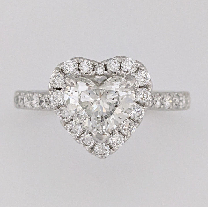 18K WHITE 1.85 CARAT TOTAL WEIGHT I1 I DIAMOND HEART (1) ROUND (30) HALO ESTATE RING 3.3 GRAMS