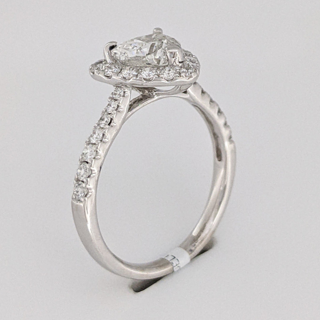 18K WHITE 1.85 CARAT TOTAL WEIGHT I1 I DIAMOND HEART (1) ROUND (30) HALO ESTATE RING 3.3 GRAMS