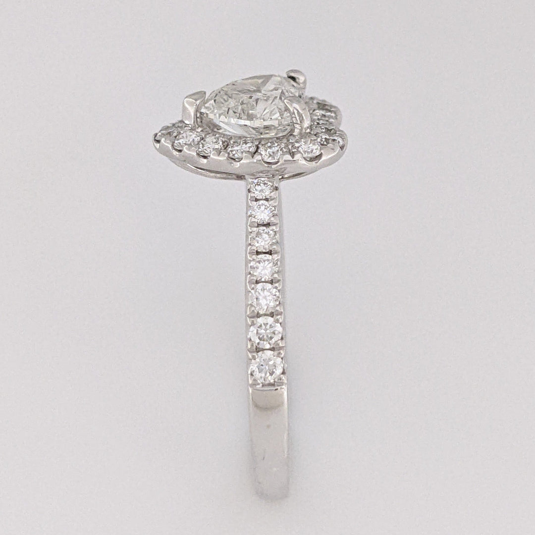 18K WHITE 1.85 CARAT TOTAL WEIGHT I1 I DIAMOND HEART (1) ROUND (30) HALO ESTATE RING 3.3 GRAMS