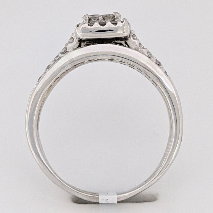 14K WHITE 1.05 CARAT TOTAL WEIGHT SI2 H DIAMOND PRINCESS CUT (4) ROUND (54) ESTATE RING 6.5 GRAMS
