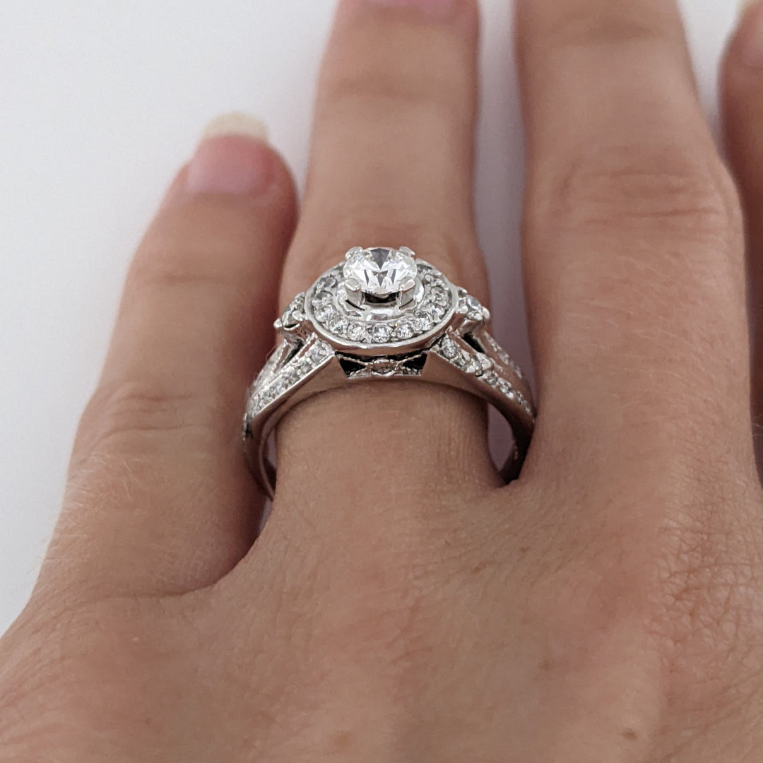 14K WHITE 1.20 CARAT TOTAL WEIGHT SI1 H-I DIAMOND ROUND (54) ESTATE RING 4.9 GRAMS