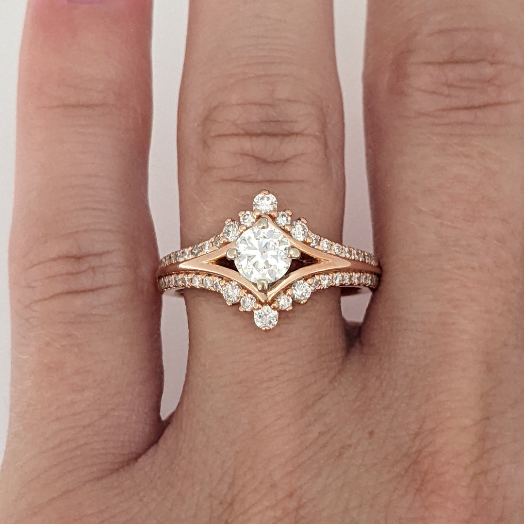 14K ROSE .89 CARAT TOTAL WEIGHT I1 J DIAMOND ROUND (47) ESTATE RING 5.3 GRAMS