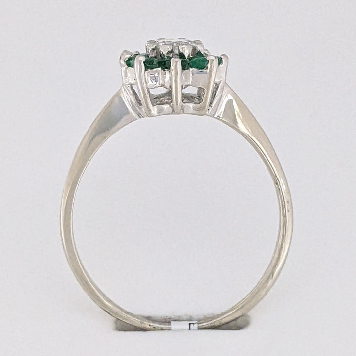 14K WHITE EMERALD ROUND (8) 2MM WITH .15 DIAMOND TOTAL WEIGHT (1) ROUND ESTATE RING 2.0 GRAMS
