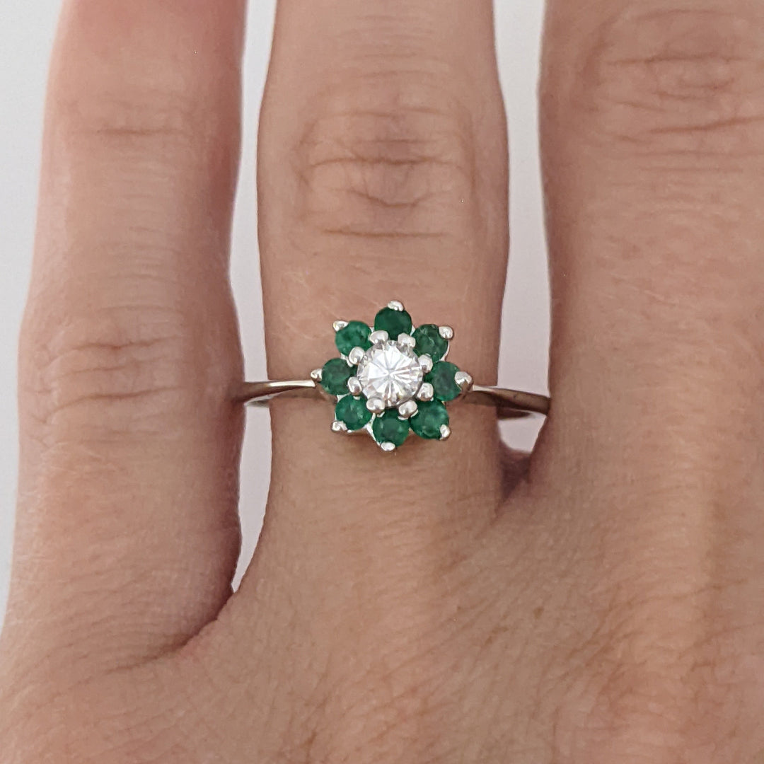 14K WHITE EMERALD ROUND (8) 2MM WITH .15 DIAMOND TOTAL WEIGHT (1) ROUND ESTATE RING 2.0 GRAMS