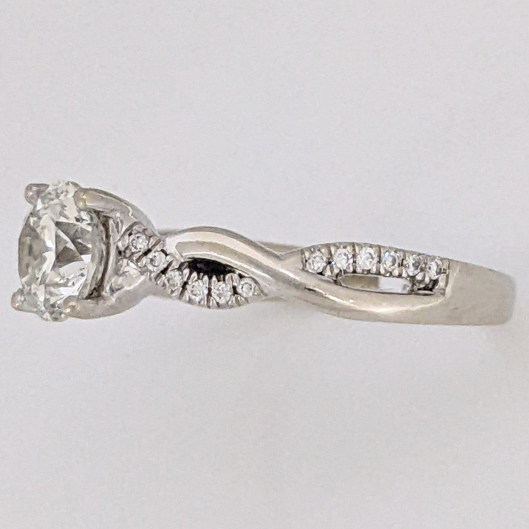 14K WHITE .96 CARAT TOTAL WEIGHT SI2 J DIAMOND ROUND (25) TWIST ESTATE RING 3.8 GRAMS