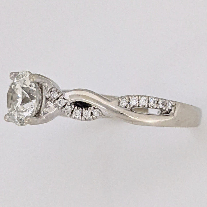 14K WHITE .96 CARAT TOTAL WEIGHT SI2 J DIAMOND ROUND (25) TWIST ESTATE RING 3.8 GRAMS