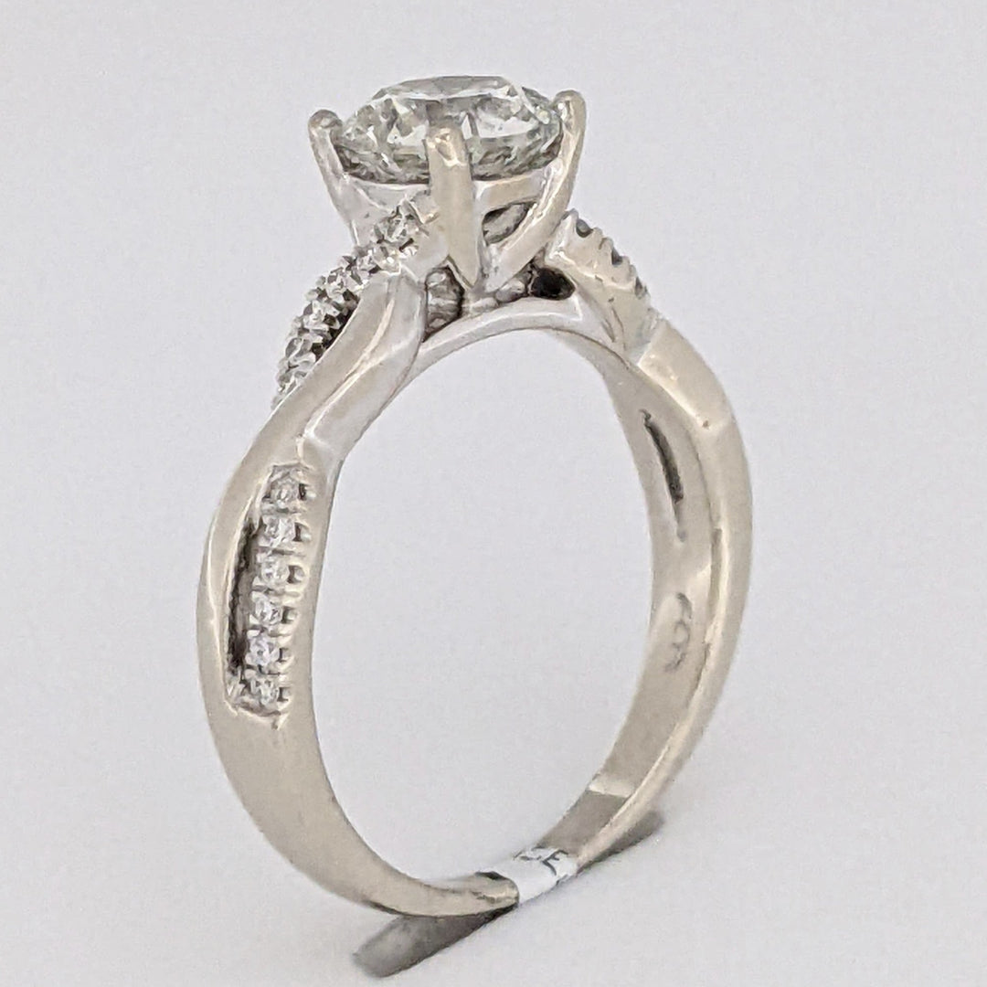 14K WHITE .96 CARAT TOTAL WEIGHT SI2 J DIAMOND ROUND (25) TWIST ESTATE RING 3.8 GRAMS