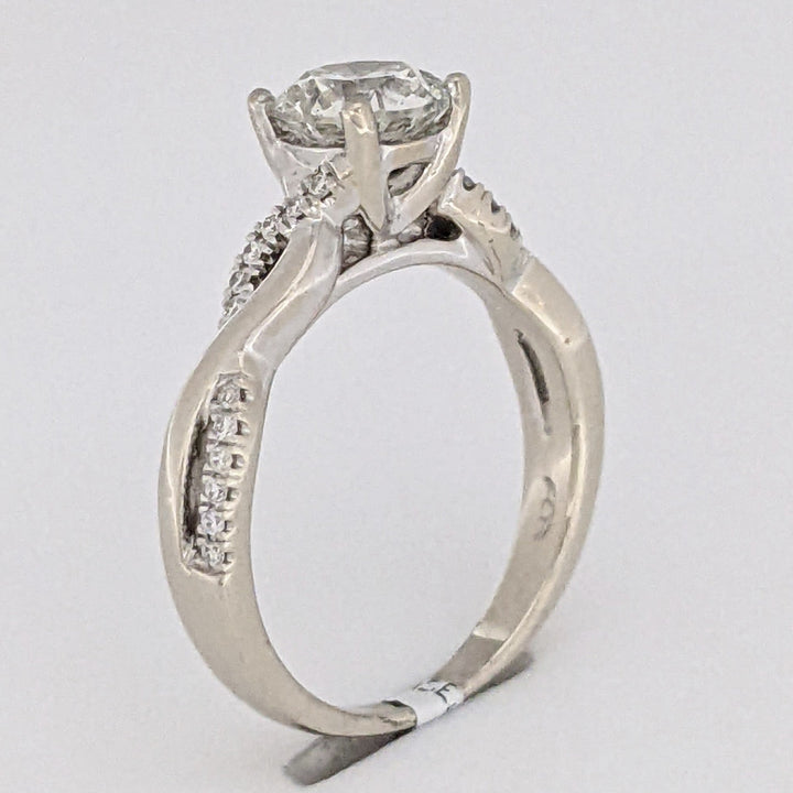 14K WHITE .96 CARAT TOTAL WEIGHT SI2 J DIAMOND ROUND (25) TWIST ESTATE RING 3.8 GRAMS