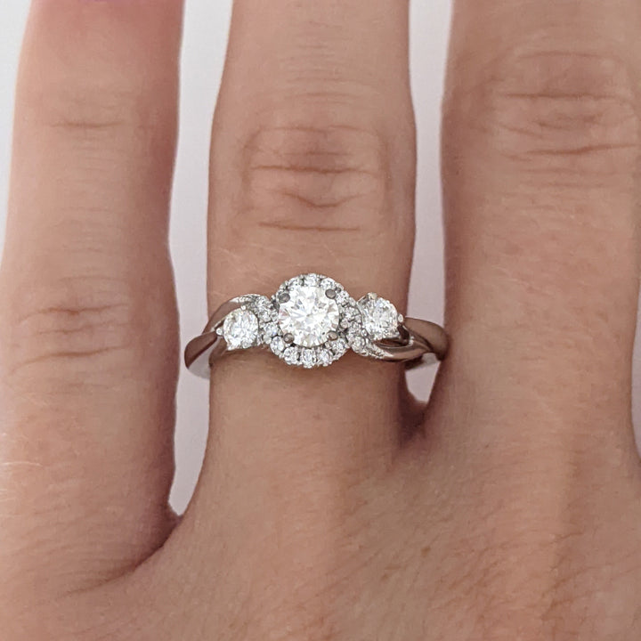 10K WHITE .49 CARAT TOTAL WEIGHT I1 I DIAMOND ROUND (18) HALO TRINITY ESTATE RING 3.3 GRAMS