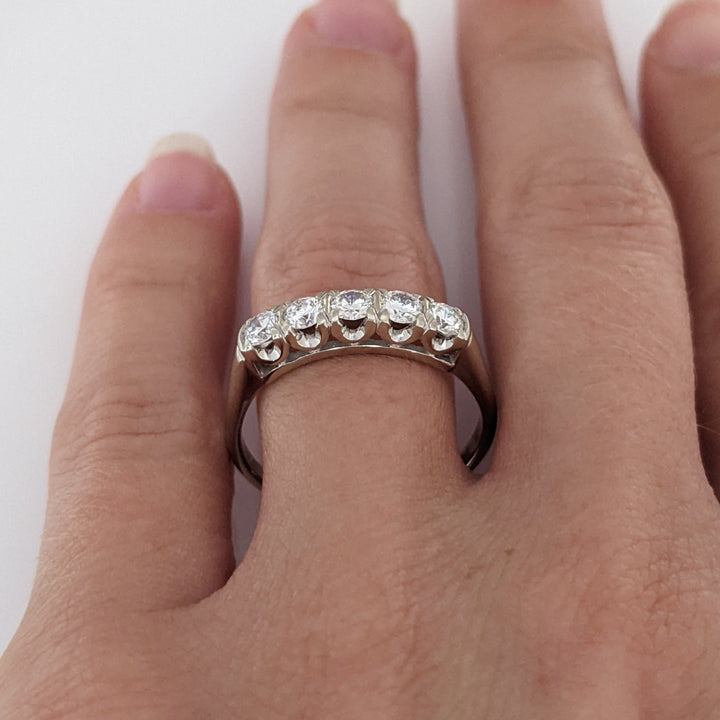 14K WHITE .60 CARAT TOTAL WEIGHT VS1 H DIAMOND ROUND (5) ESTATE BAND 2.6 GRAMS