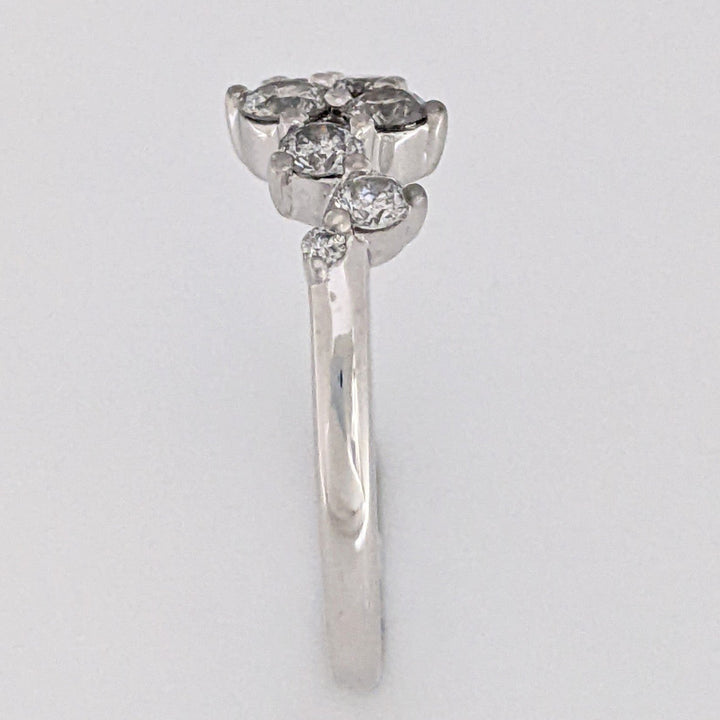 10K WHITE .41 CARAT TOTAL WEIGHT I1 J DIAMOND ROUND (8) CLUSTER ESTATE RING 2.3 GRAMS