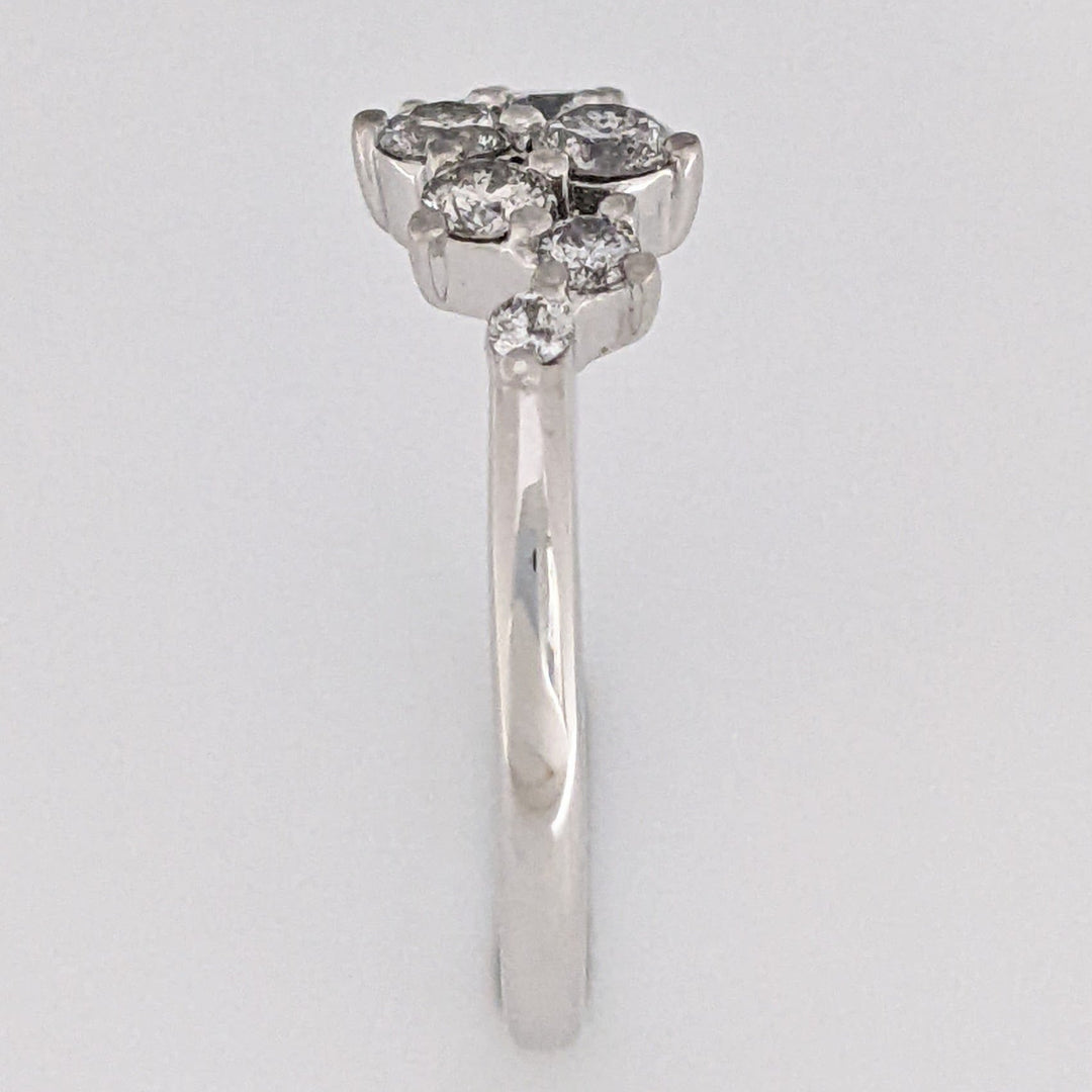 10K WHITE .41 CARAT TOTAL WEIGHT I1 J DIAMOND ROUND (8) CLUSTER ESTATE RING 2.3 GRAMS