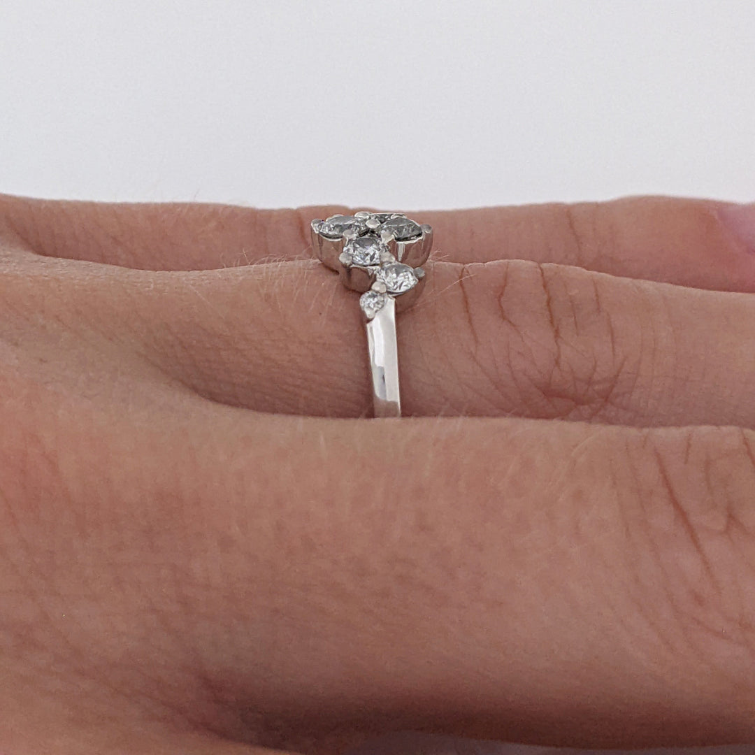 10K WHITE .41 CARAT TOTAL WEIGHT I1 J DIAMOND ROUND (8) CLUSTER ESTATE RING 2.3 GRAMS