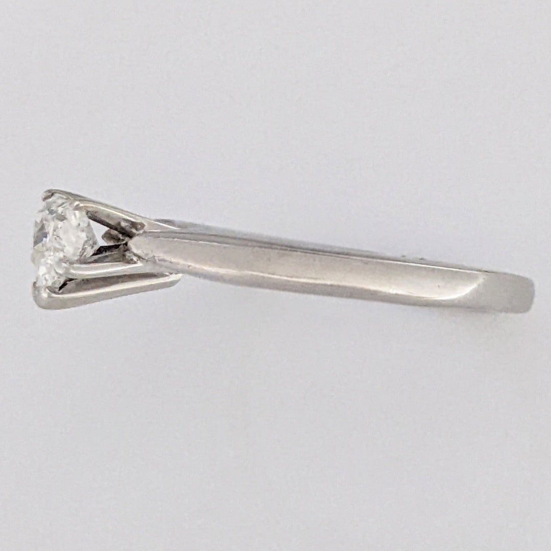 PLATINUM .54 CARAT TOTAL SI1 G DIAMOND HEART ESTATE SOLITAIRE RING 4.4 GRAMS