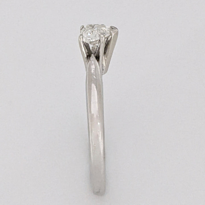 PLATINUM .54 CARAT TOTAL SI1 G DIAMOND HEART ESTATE SOLITAIRE RING 4.4 GRAMS