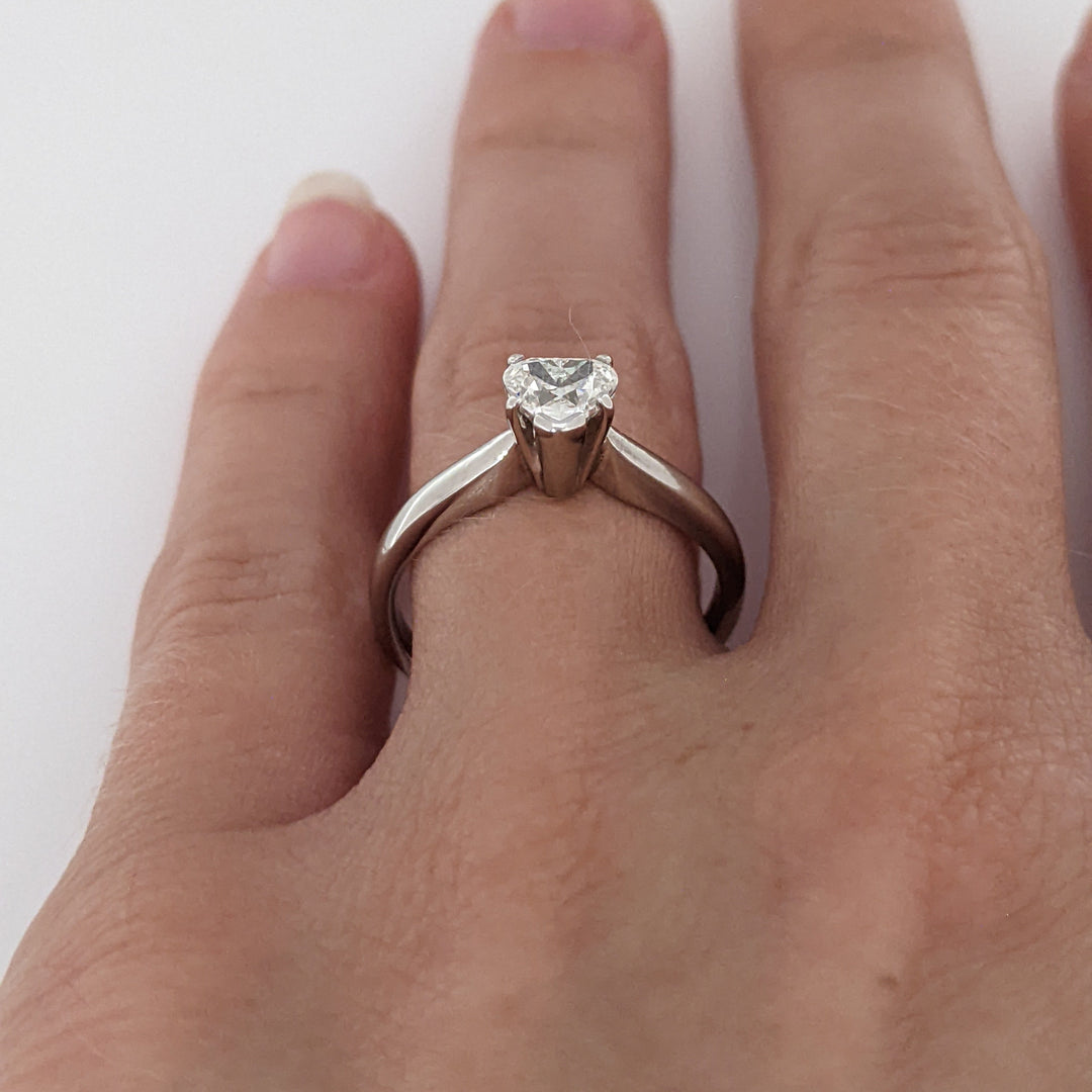 PLATINUM .54 CARAT TOTAL SI1 G DIAMOND HEART ESTATE SOLITAIRE RING 4.4 GRAMS