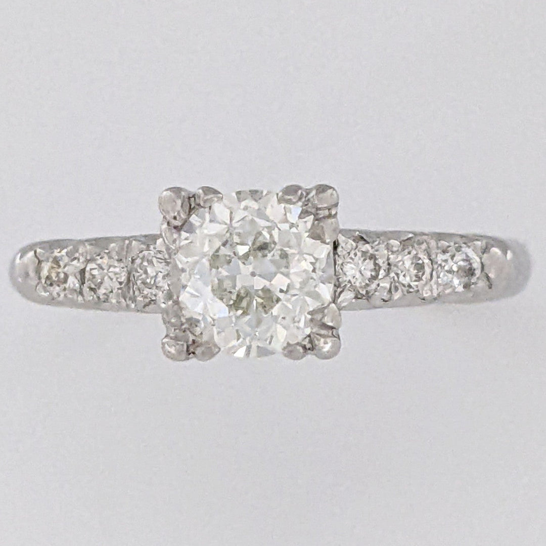 PLATINUM .72 CARAT TOTAL VS2 J DIAMOND ROUND WITH .12 DIAMOND TOTAL WEIGHT ESTATE RING 3.9 GRAMS