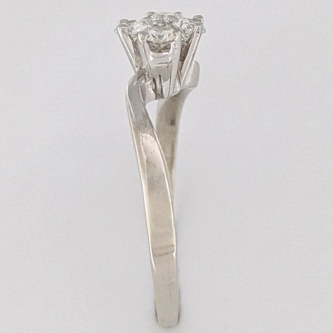 14K WHITE .24 CARAT TOTAL WEIGHT SI1 G DIAMOND ROUND (4) ESTATE RING 2.4 GRAMS