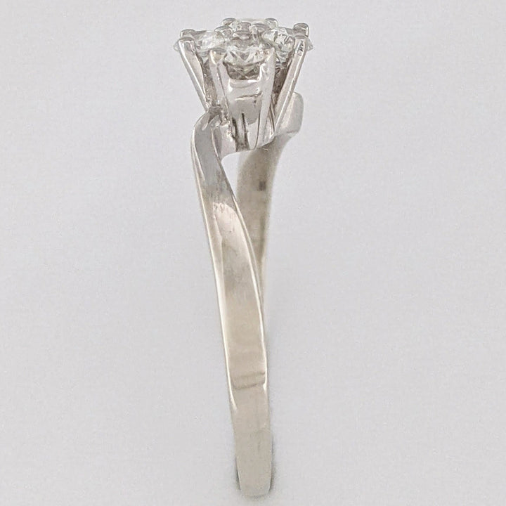 14K WHITE .24 CARAT TOTAL WEIGHT SI1 G DIAMOND ROUND (4) ESTATE RING 2.4 GRAMS