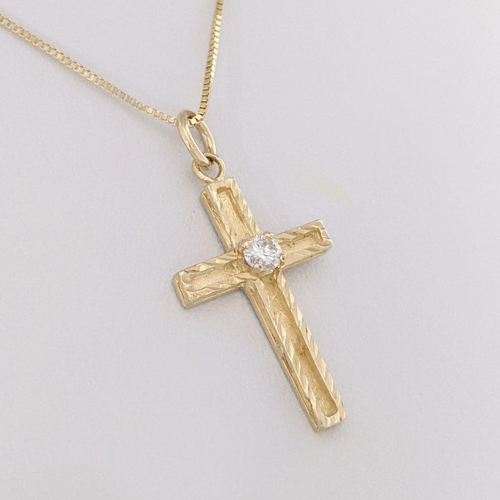 14K .16 CARAT TOTAL I1 I DIAMOND ROUND (1) DIAMOND CUT TRIM ESTATE CROSS PENDANT &amp; CHAIN 4.0 GRAMS
