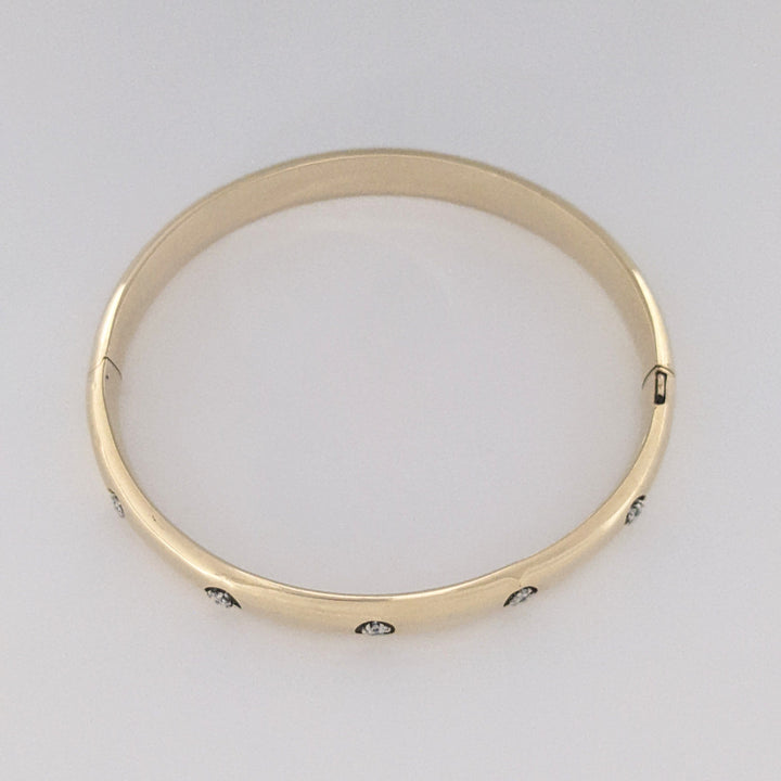 14K .20 CARAT TOTAL WEIGHT SI1 H DIAMOND ROUND (5) ESTATE BANGLE BRACELET 10.6 GRAMS