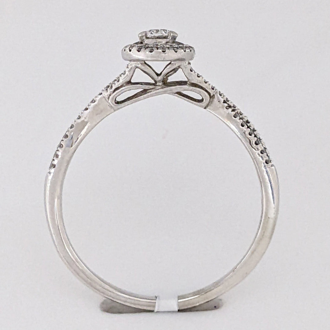 14K WHITE .64 CARAT TOTAL WEIGHT SI1 I DIAMOND OVAL (1) ROUND (78) ESTATE RING 3.3 GRAMS