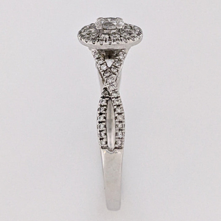 14K WHITE .64 CARAT TOTAL WEIGHT SI1 I DIAMOND OVAL (1) ROUND (78) ESTATE RING 3.3 GRAMS