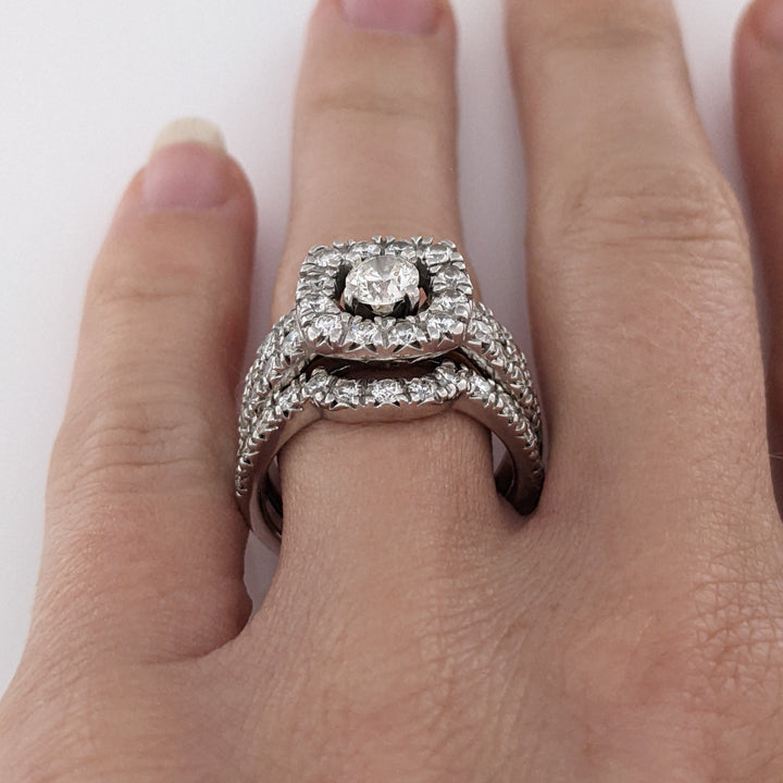 14K WHITE 1.57 CARAT TOTAL WEIGHT SI2 I DIAMOND ROUND (46) HALO ESTATE RING/BAND SET 10.5 GRAMS