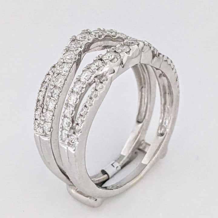 10K WHITE .84 CARAT TOTAL WEIGHT SI2 G DIAMOND ROUND (66) ESTATE RING JACKET 4.6 GRAMS