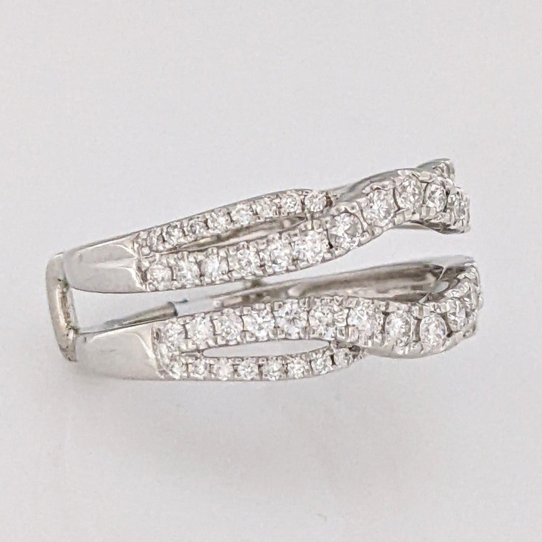 10K WHITE .84 CARAT TOTAL WEIGHT SI2 G DIAMOND ROUND (66) ESTATE RING JACKET 4.6 GRAMS
