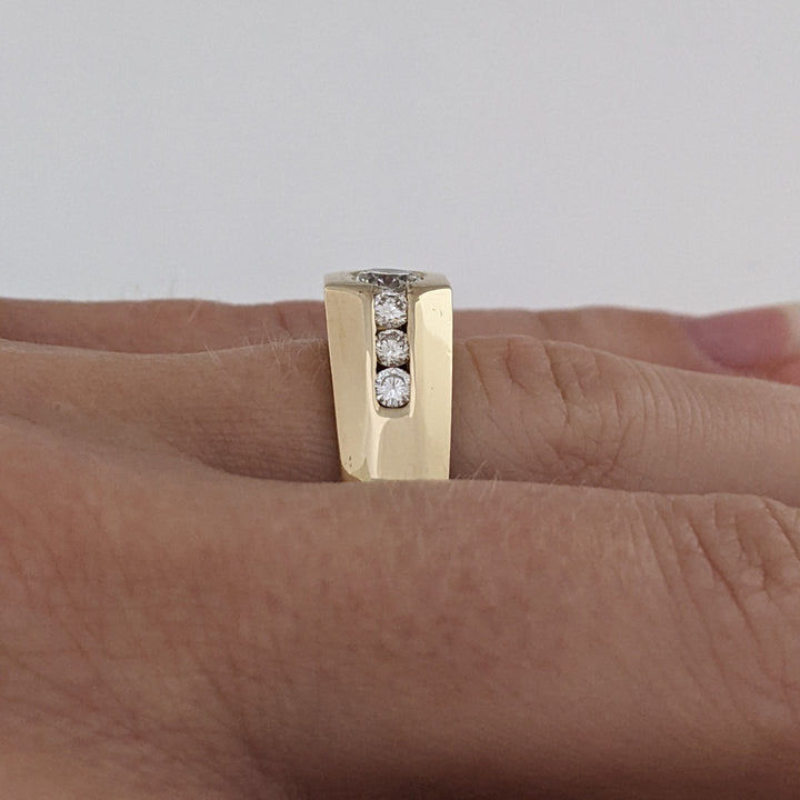 14K .75 CARAT TOTAL WEIGHT SI1 I DIAMOND ROUND (7) ESTATE RING 9.1 GRAMS