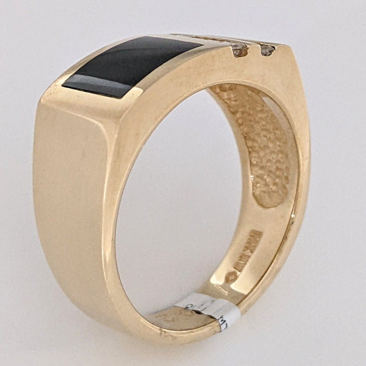 14K ONYX 7.5X10MM WITH .40 CARAT TOTAL WEIGHT (10) PRINCESS CUT ESTATE RING 12.8 GRAMS