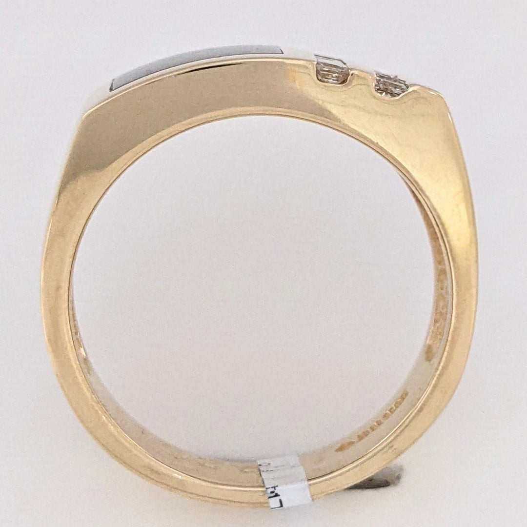 14K ONYX 7.5X10MM WITH .40 CARAT TOTAL WEIGHT (10) PRINCESS CUT ESTATE RING 12.8 GRAMS