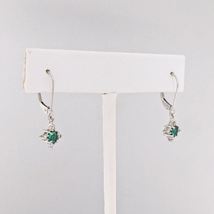 14K WHITE EMERALD ROUND (2) 4MM WITH (8) MELEE ESTATE EARRINGS 1.6 GRAMS