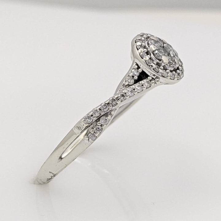 10K WHITE .37 CARAT TOTAL WEIGHT I1 H DIAMOND ROUND (53) ESTATE CLUSTER RING 2.8 GRAMS