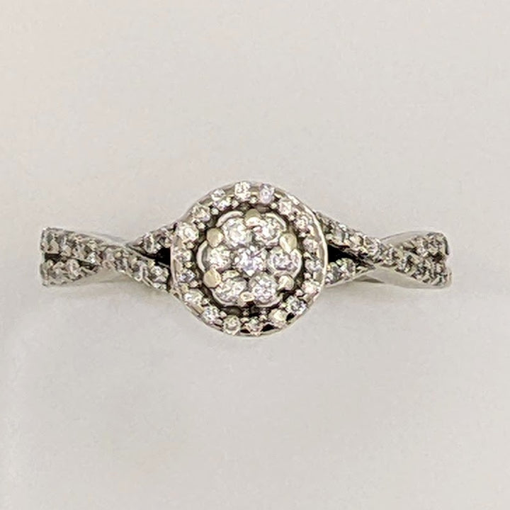 10K WHITE .37 CARAT TOTAL WEIGHT I1 H DIAMOND ROUND (53) ESTATE CLUSTER RING 2.8 GRAMS