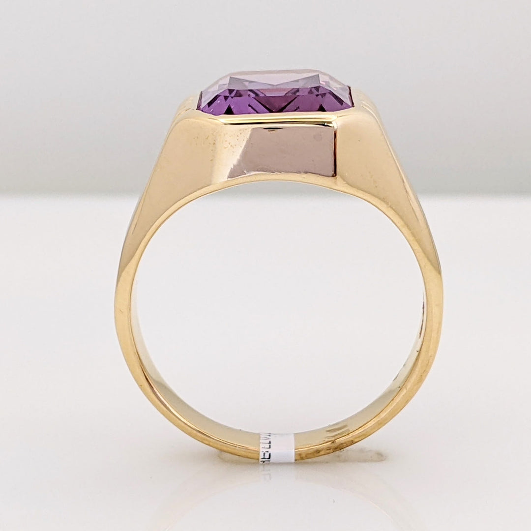 10K SYNTHETIC CORUNDUM EMERALD CUT 10X12 ESTATE RING 8.6 GRAMS